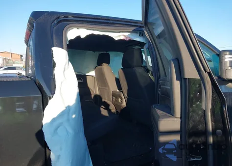 2022 Chevrolet Silverado 1500 4Wd Standard Bed Lt from USA, damaged, VIN 1GCUDDET7NZ514513